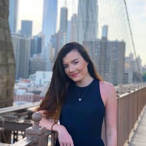 Meet your Posher, Dayna